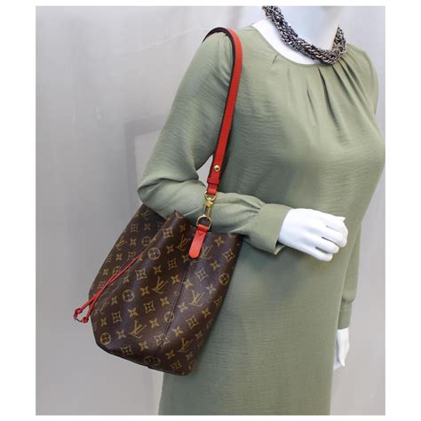 louis vuitton neo noe bag|Louis Vuitton monogram bucket bag.